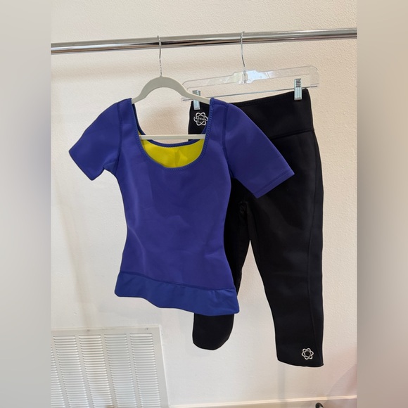 Zaggora Other - Women's Blue and Black Activewear Set